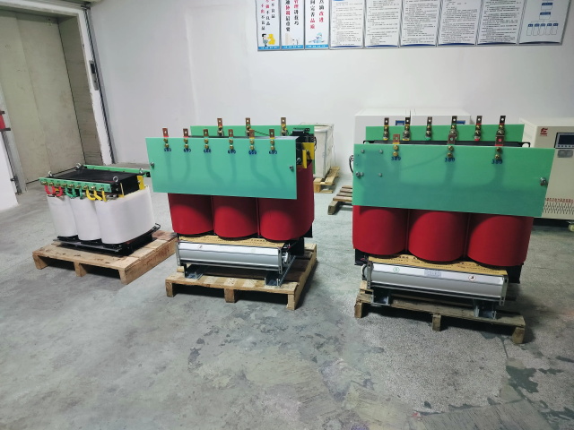 泉山KS11-1000KVA矿用变压器